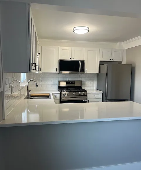 318 Main St #A — Photo 3