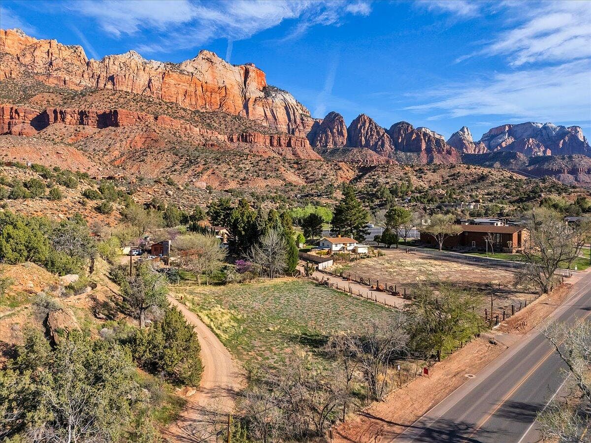 1 Zion Park Blvd Springdale Ut 84767