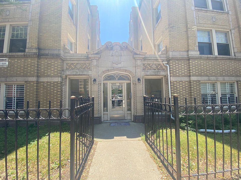 1st image of 905 W Carmen Ave