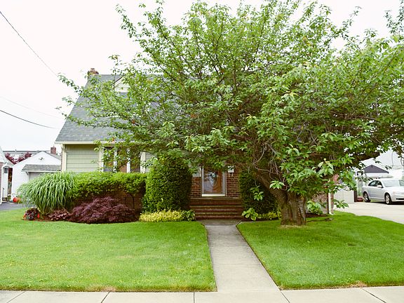 2nd image of 501 Kent Ct
