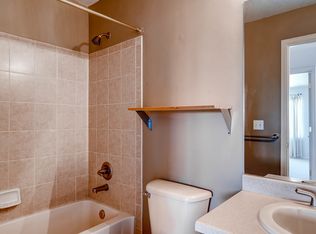 19212 E Baker Pl, Aurora, CO 80013