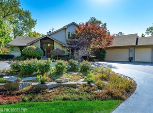 21385 W Townline Rd, Mundelein, IL 60060