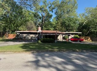 531 Westvale Rd, Kansas City, KS 66102