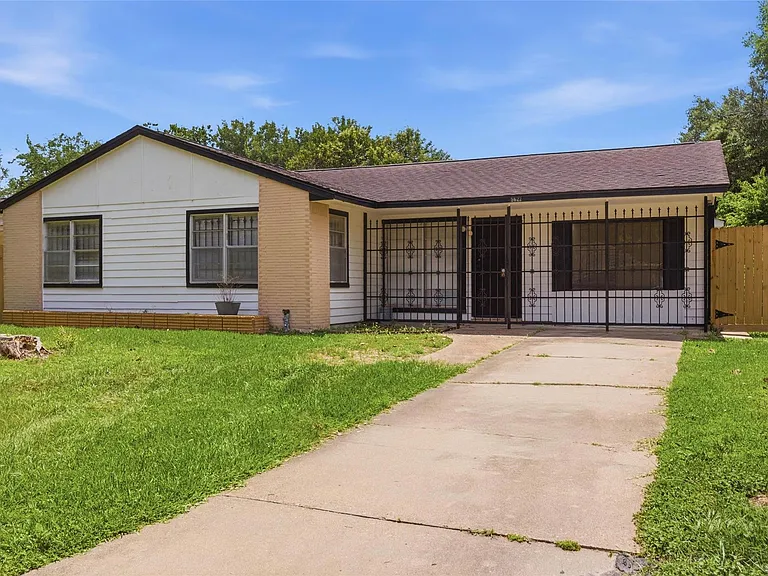 5622 Woodgreen St — Photo 26