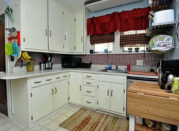 Newly painted Kitchen
