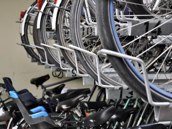 2400 Hudson Terrace image 28 of 31