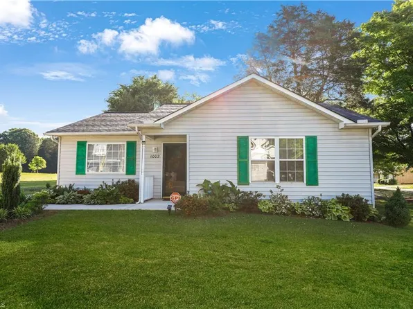 1002 3rd St, Spencer, NC 28159