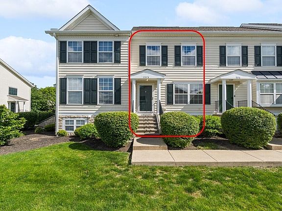 2nd image of 7274 Colonial Affair Dr #11