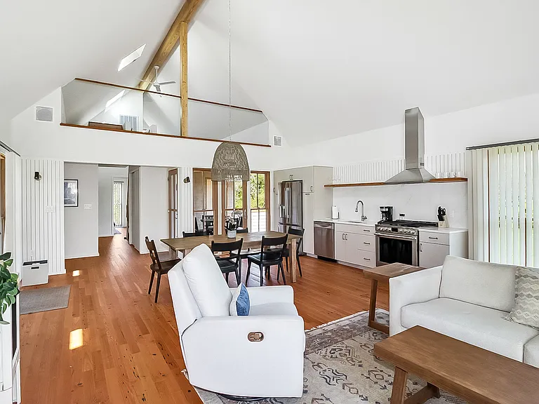 10 Wyndham Hill Rd #ADU — Photo 14