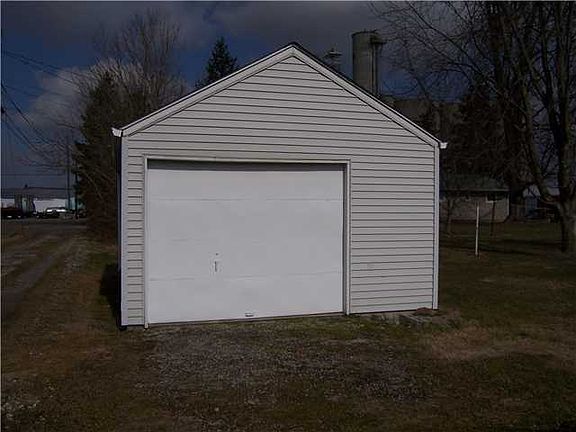 2nd image of 245 Washington St
