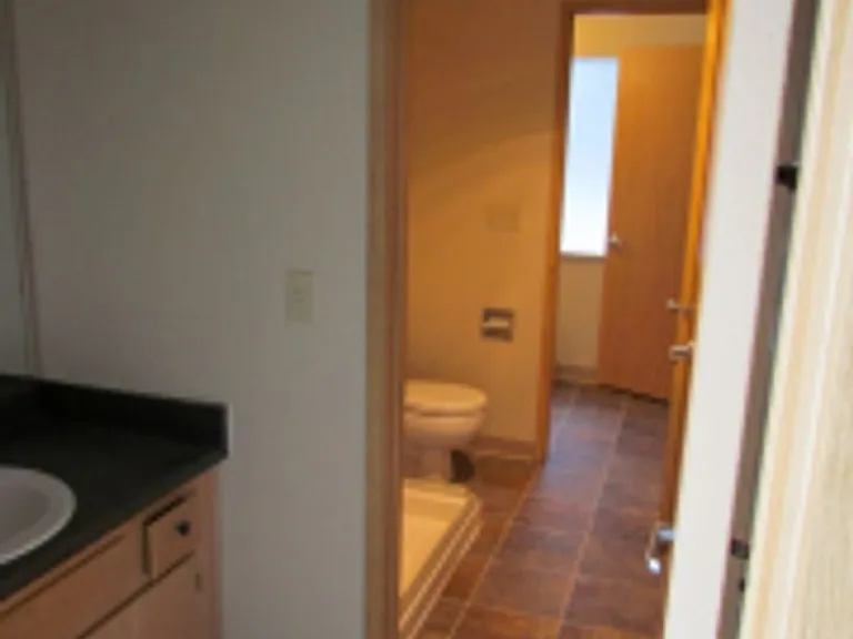 Watermarke Apts. — Photo 26