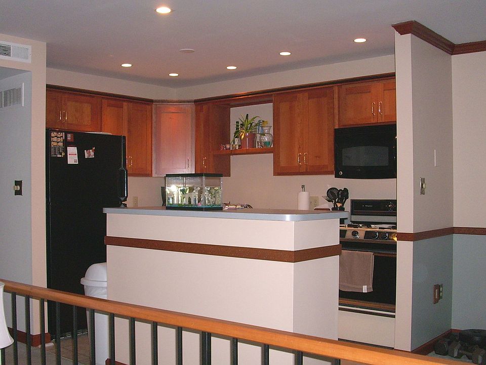 Kitchen view from living rm