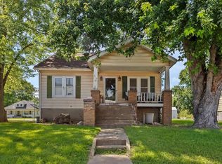 317 Henry St, Prairie Du Rocher, IL 62277