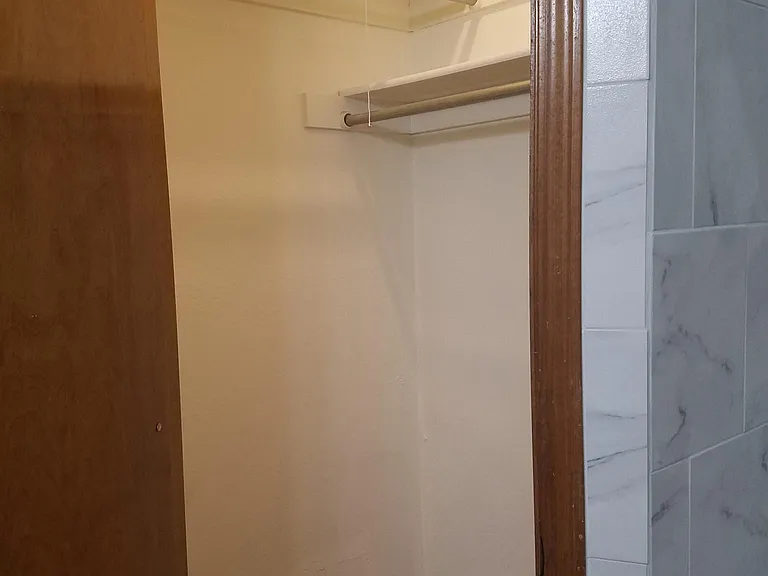 3205 W Houston Pl — Photo 23