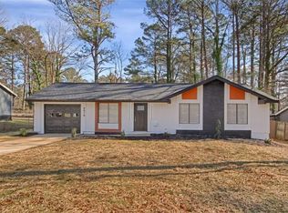 8878 Burnham Way, Jonesboro, GA 30238