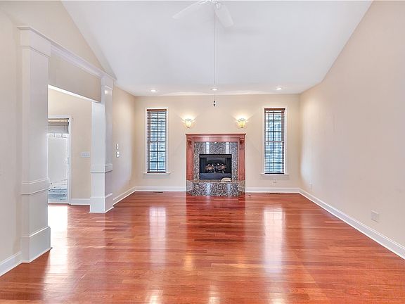 5th image of 1432 Hunters Trl