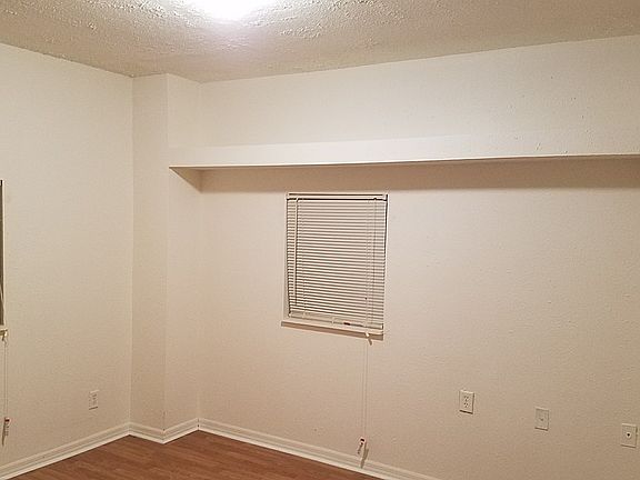 3rd image of 2401.5 E 19th Ave