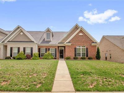 1442 Crestlawn Trl, Pfafftown, NC, 27040