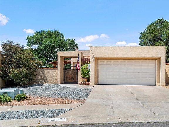 2nd image of 10313 Camino Del Oso NE