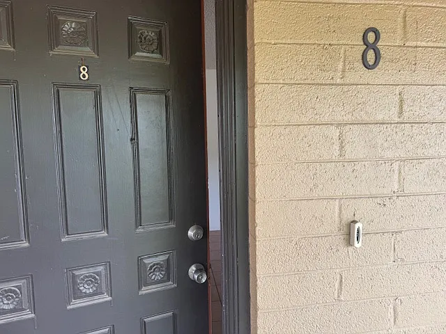 1 bed, 550 sqft, $995 — Photo 4