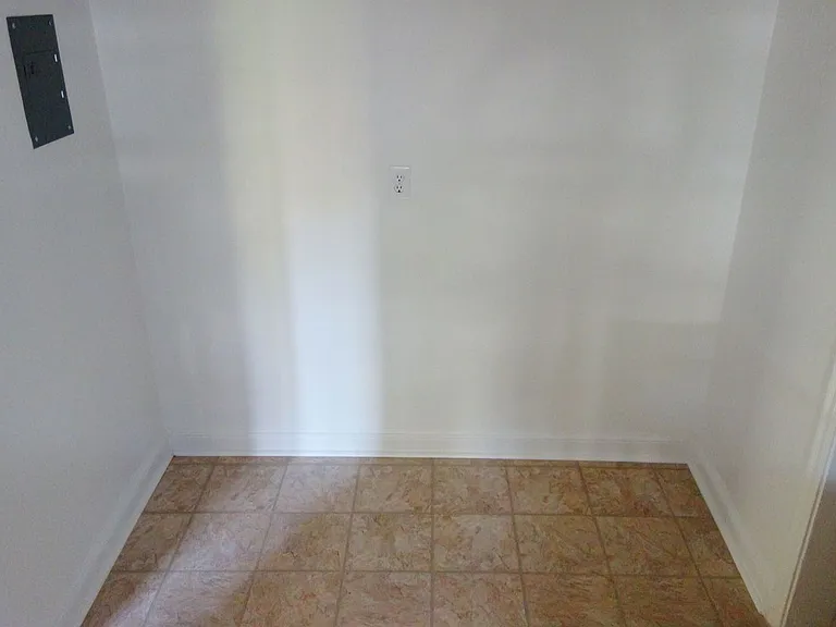 8206 Greenwood Ave — Photo 29