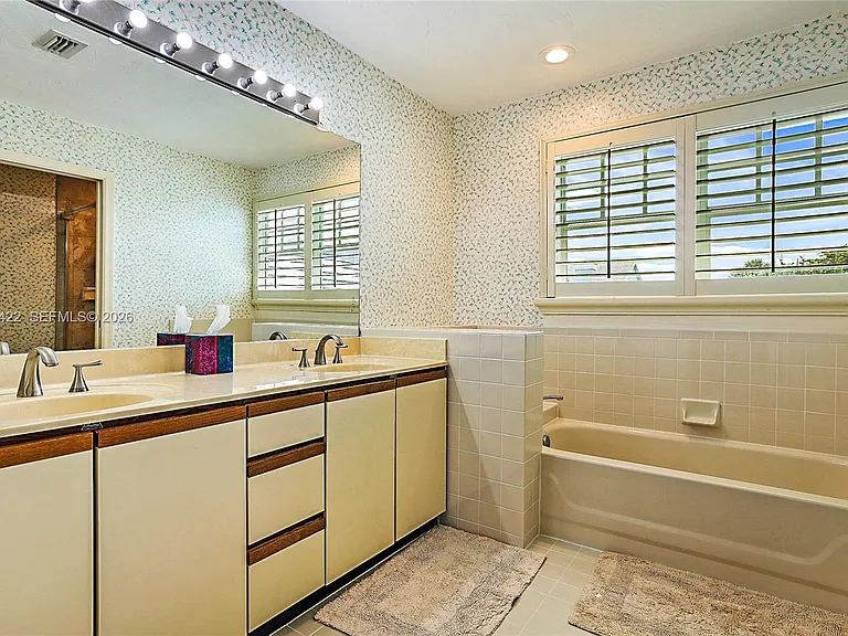 905 Mainsail Cir #905 — Photo 23