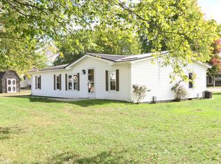 343 E Sycamore St, Morgantown, IN 46160