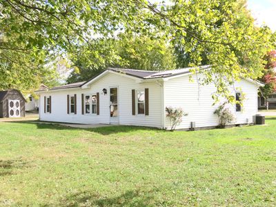 353 E Sycamore St, Morgantown, IN, 46160