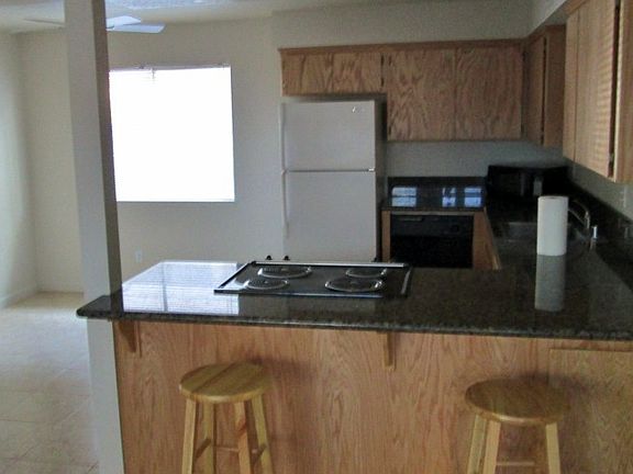 2nd image of 4 Klondike Ct APT B