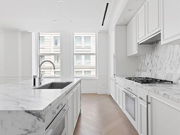 5th image of 108 Leonard St APT 10B