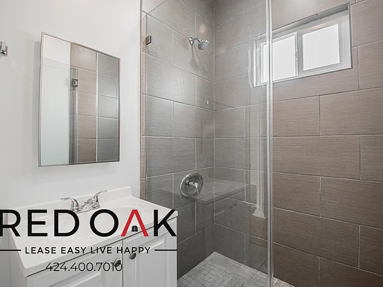 400 N Coronado St #105 — Photo 11