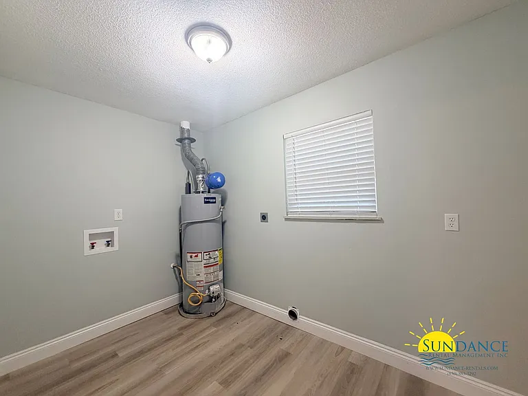 234 Deluna Rd — Photo 19