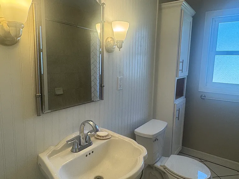 5262 Acacia Ave — Photo 4