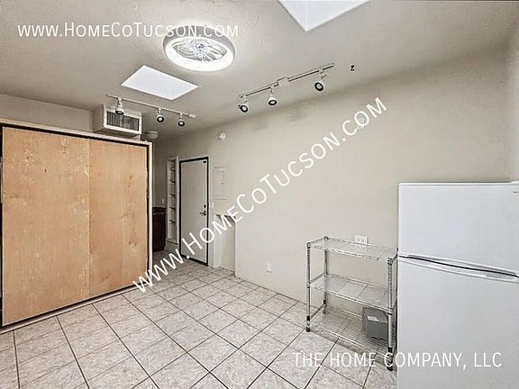 4th image of 713 N Erin Ave