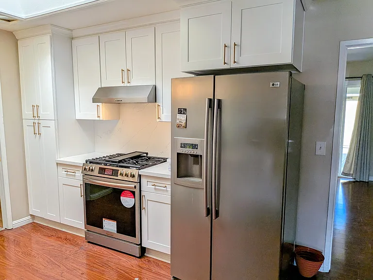 976 Trifone Dr — Photo 4