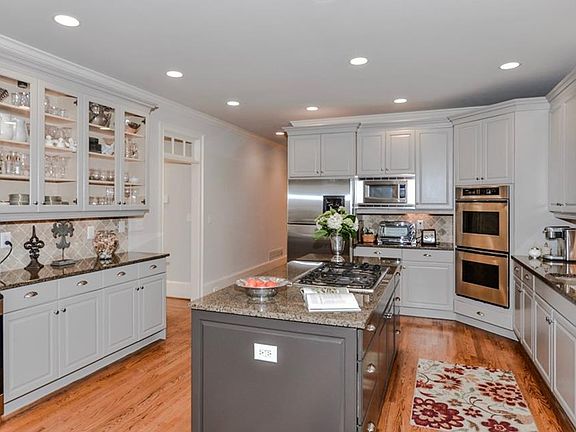 3rd image of 2801 Long Grove Ct
