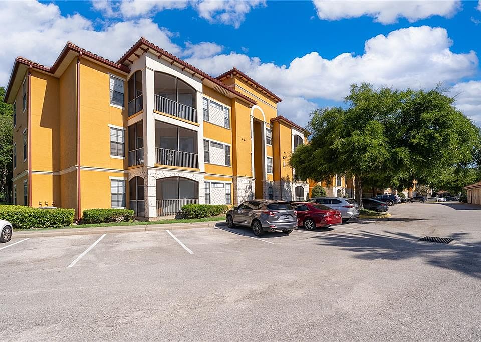 1st image of 6169 Metrowest Blvd Unit 307