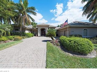 2358 Alexander Palm Dr, Naples, FL 34105