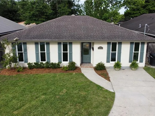301 Carolyn Dr, Harahan, LA 70123
