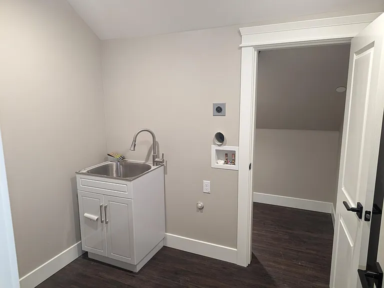 309 Lake Louise Dr SW — Photo 13