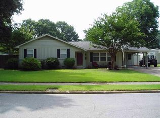5263 Dorset Dr, Memphis, TN 38117