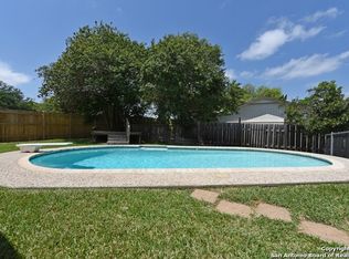 8403 Zodiac Dr, Universal City, TX 78148