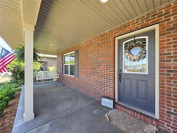 3rd image of 3057 Cypress Hill Dr