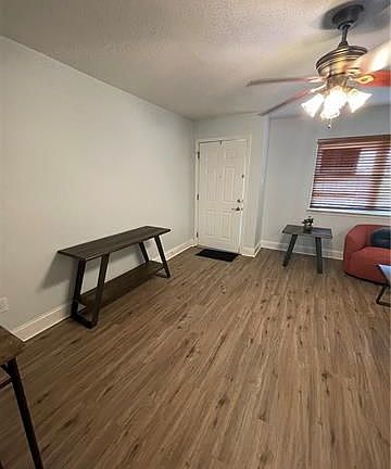4th image of 1021 Saint Julien Dr #122