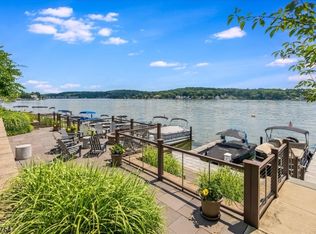 103 Mariners Pointe, Hopatcong Boro, NJ 07843