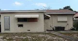 2nd image of 821 S C St