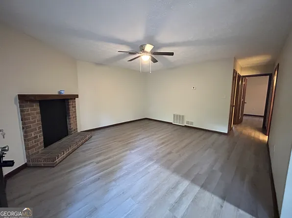 127 Alden Ct, Athens, GA 30605