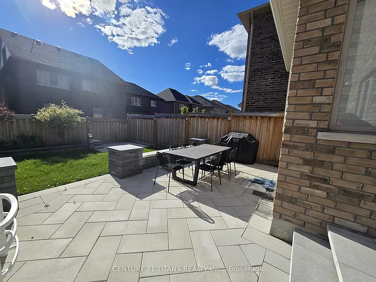 50 Stevenson Cres — Photo 6