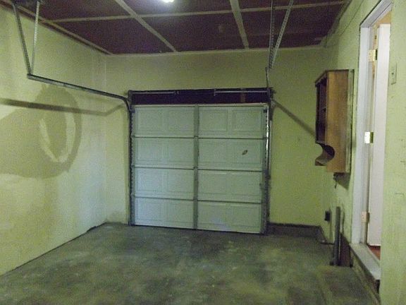 3rd image of 5361 Elsinore Way