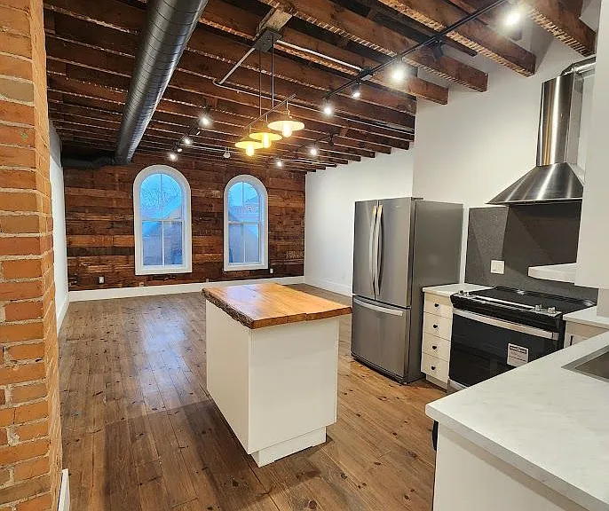 9 Manitoba St #2 — Photo 12